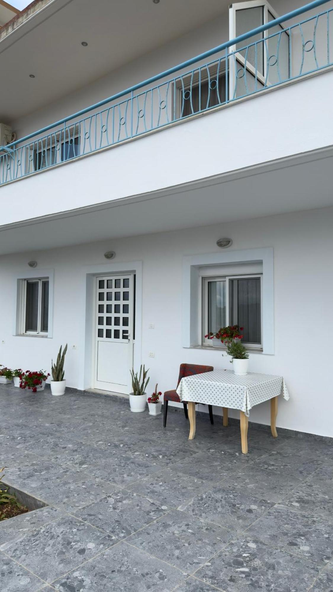 Apartaments Rraku Sarande Exterior photo